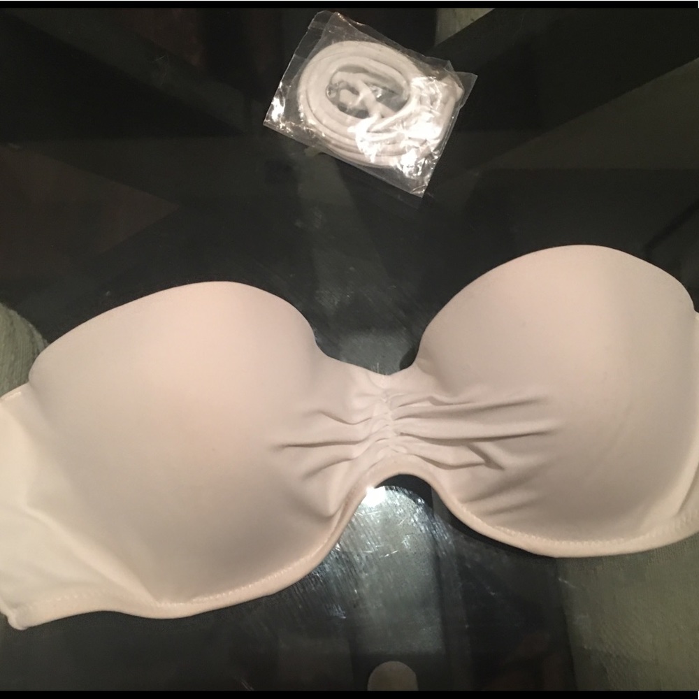 White bathing suit top from Victoria’s Secret 34C